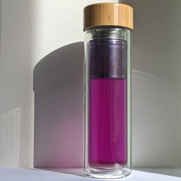 Infuser with crimson butterfly pea infusion